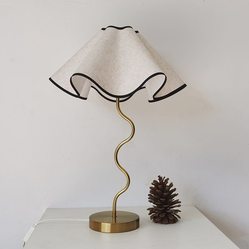 Traditional Vintage Umbrella Curved Long Disc Base Fabric Metal 1-Light Table Lamp For Bedroom