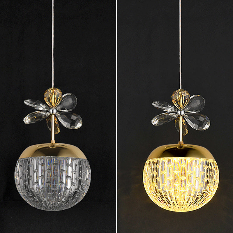Contemporary Creative Spherical Flower Disc Base Aluminum Hardware Acrylic LED Pendant Light For Bedroom