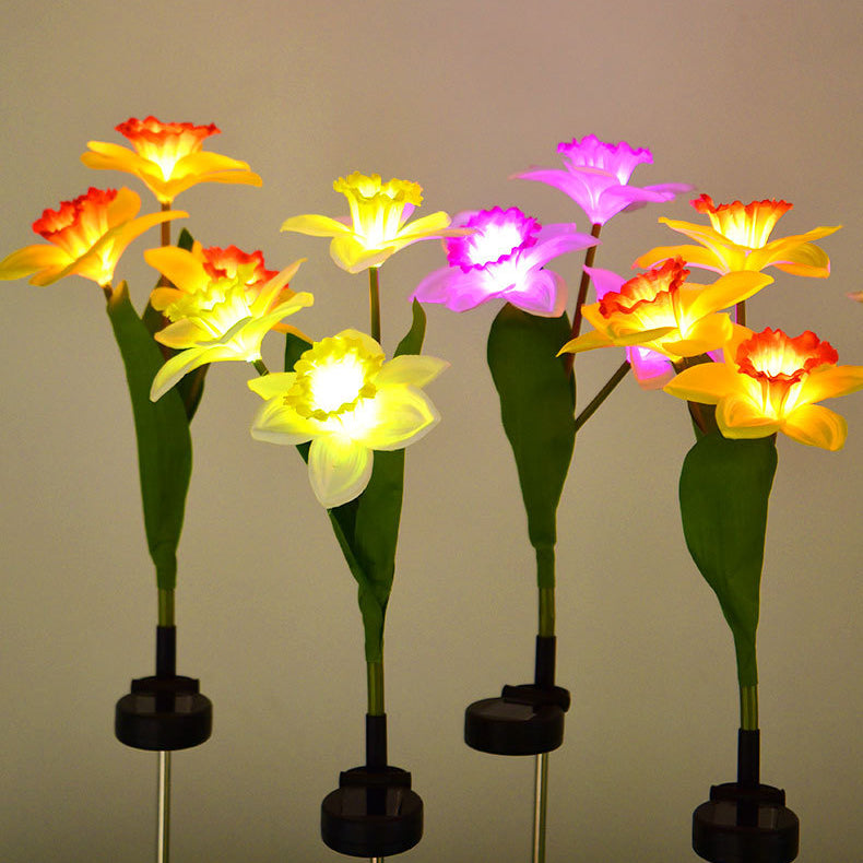 Contemporary Creative Artificial Daffodil Flower LED Solar Waterproof Lawn Insert Light For Outdoor Patio