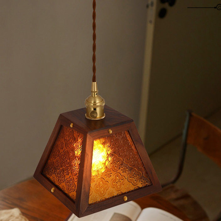 Traditional Vintage Solid Wood Flower Patterned Begonia Glass Shade 1-Light Pendant Light For Living Room