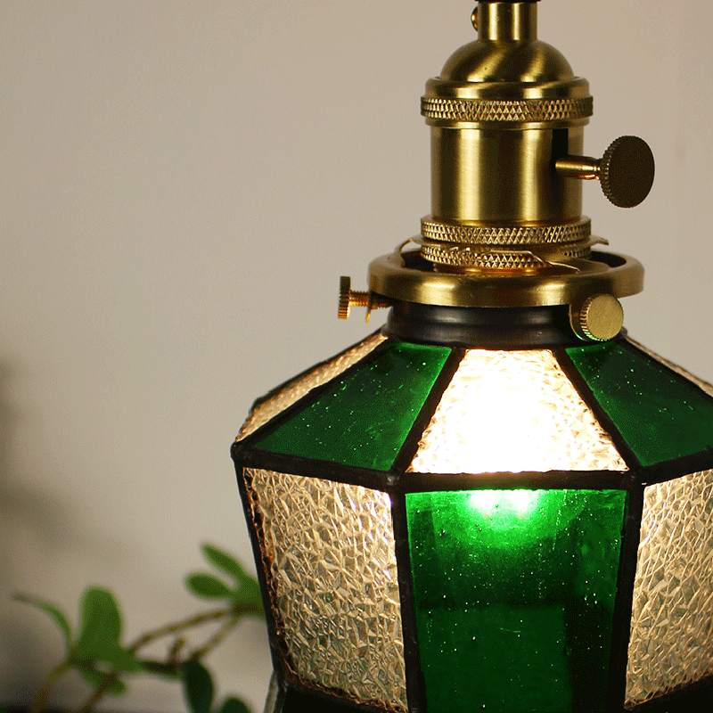 Traditional Vintage Pastoral Rhombus Water Ripple Glass Shade Solid Wood 1-Light Pendant Light For Living Room