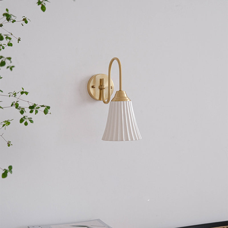 Traditional Vintage Vertical Grain Ceramic Iron 1-Light Wall Sconce Lamp For Dining Room