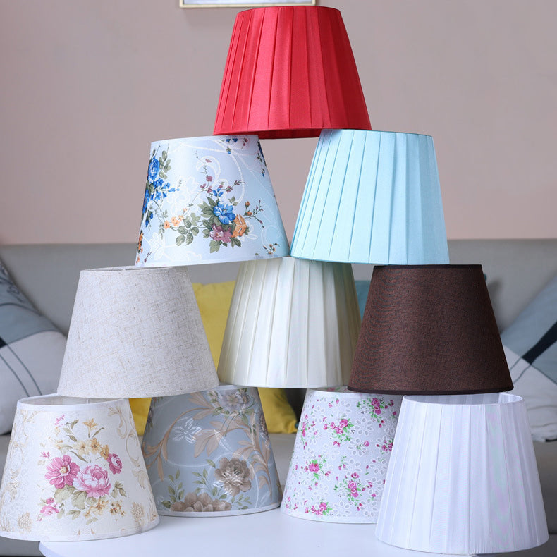 Modern Simplicity Fabric Round Shade Solid Wood 1-Light Table Lamp For Bedroom