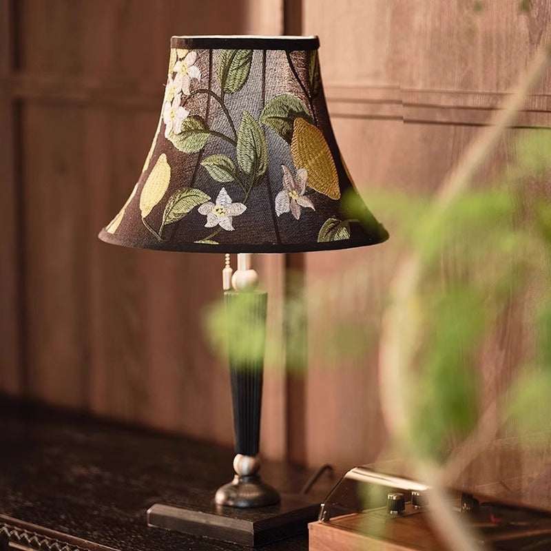 Traditional French Printed Round Fabric Shade Solid Wood Base 1-Light Table Lamp For Home Office