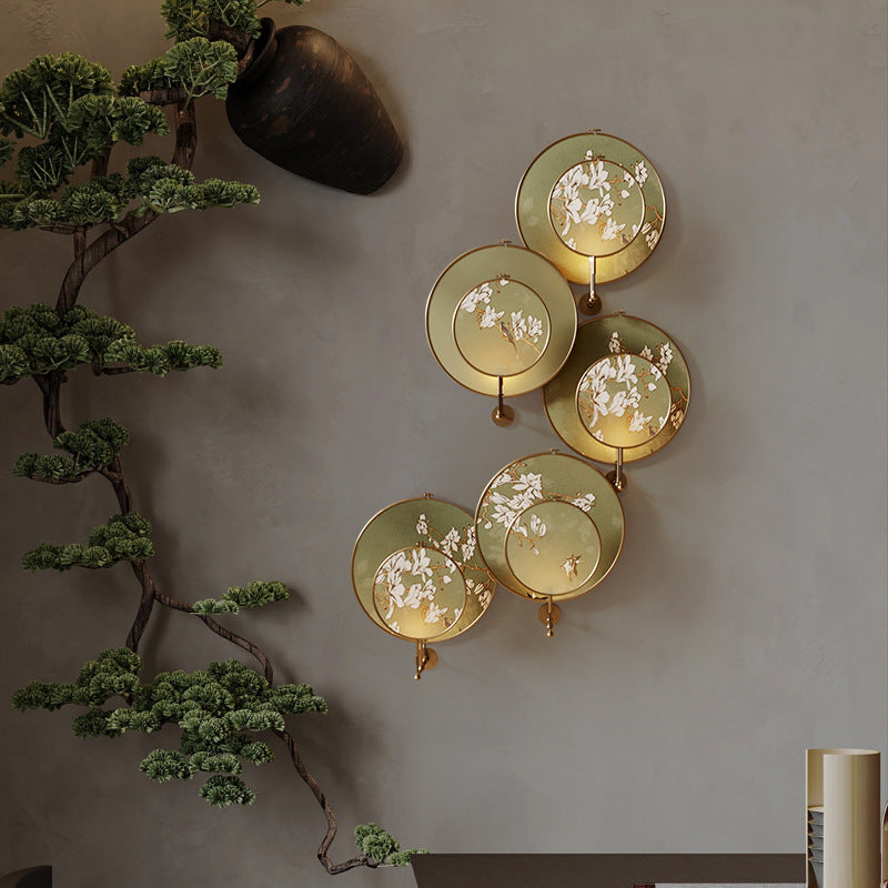 Traditional Chinese Iron Flower Bird Pattern Fabric Round Fan 1-Light Wall Sconce Lamp For Living Room