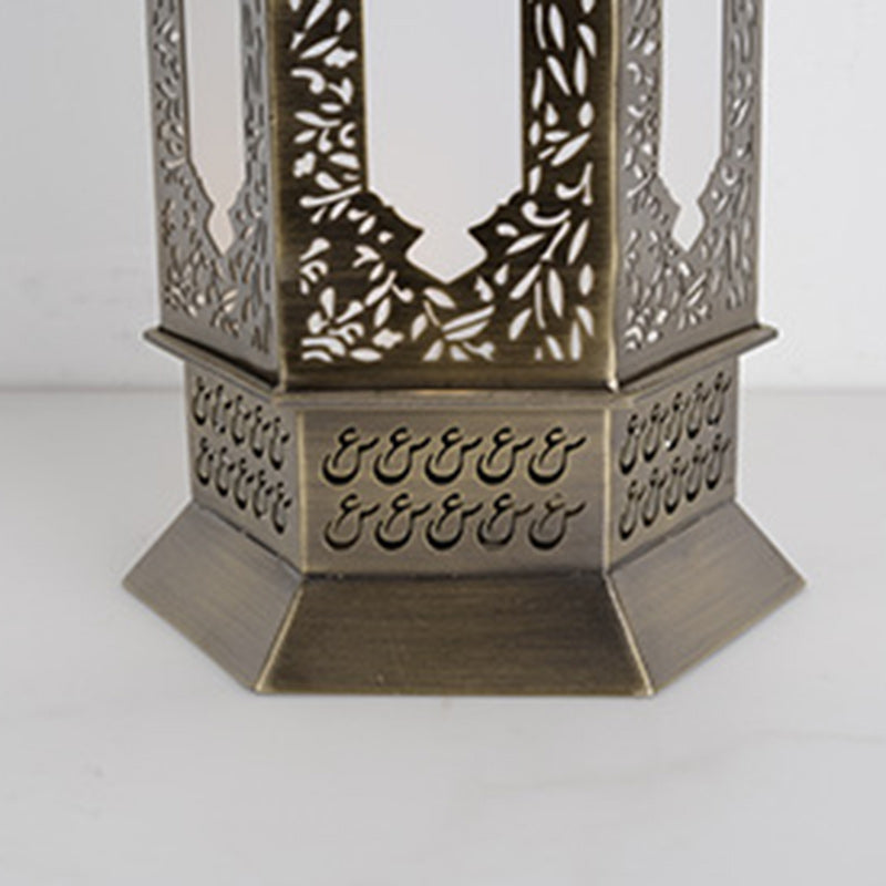 Traditional Chinese Hollow Carved Palace Zinc Alloy 1-Light Table Lamp For Bedroom