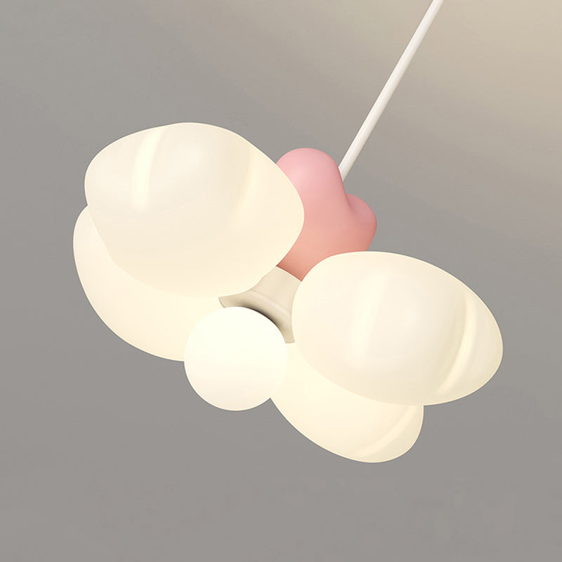 Contemporary Nordic Heart-Shaped Wings PE Iron LED Pendant Light For Living Room