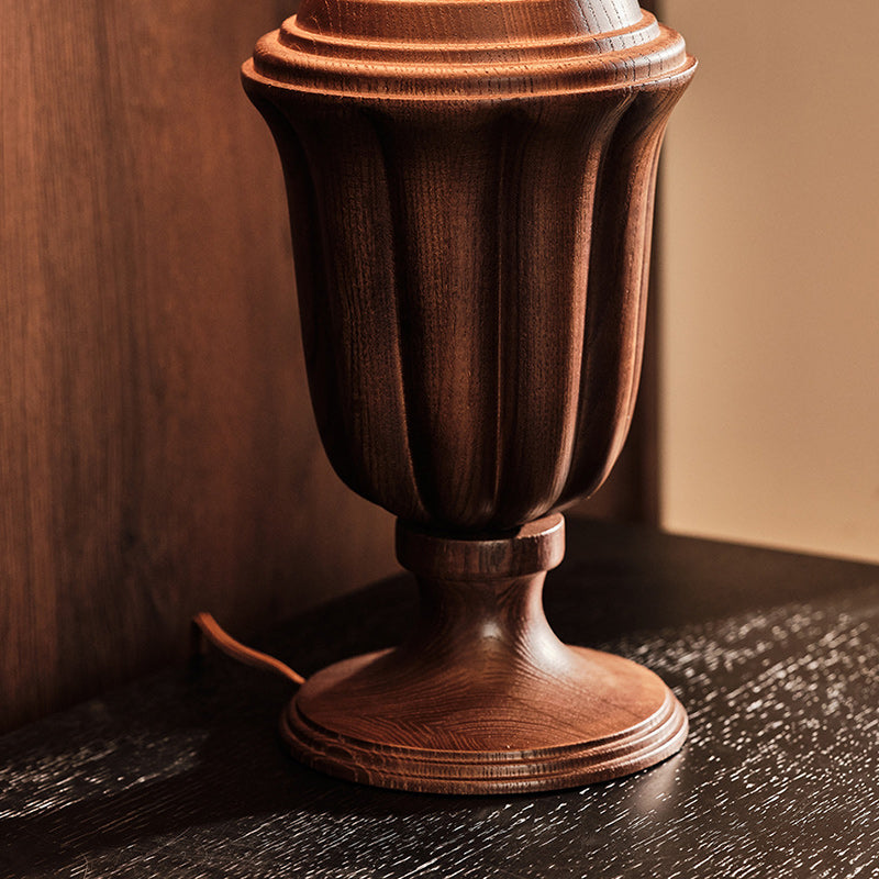 Traditional Vintage Fabric Flower Bouquet Shade Solid Wood 1-Light Table Lamp For Bedroom