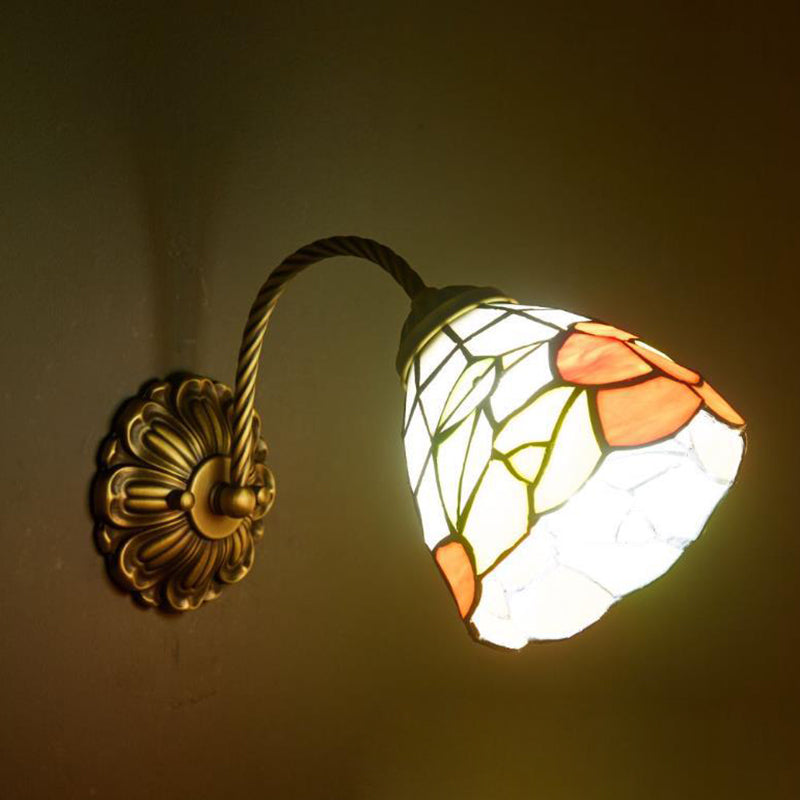 Traditional Tiffany Floral Pattern Stained Glass Round Shade 1-Light Wall Sconce Lamp For Dining Room