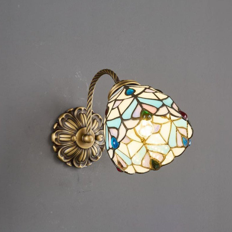 Traditional Tiffany Floral Pattern Stained Glass Round Shade 1-Light Wall Sconce Lamp For Dining Room