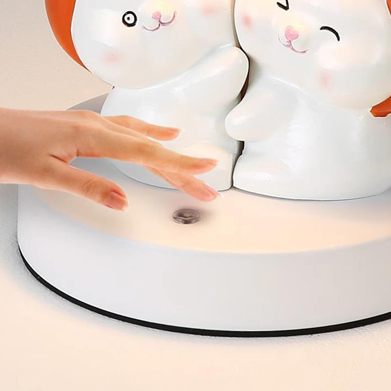 Contemporary Creative Resin Rabbit Decor Iron Mushroom Shade LED Night Light Table Lamp For Bedroom