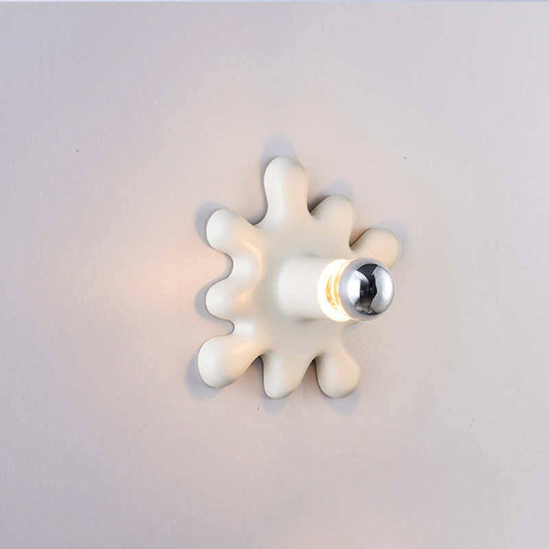 Modern Art Deco Sunflower Shape Resin 1-Light Wall Sconce Lamp For Bedroom
