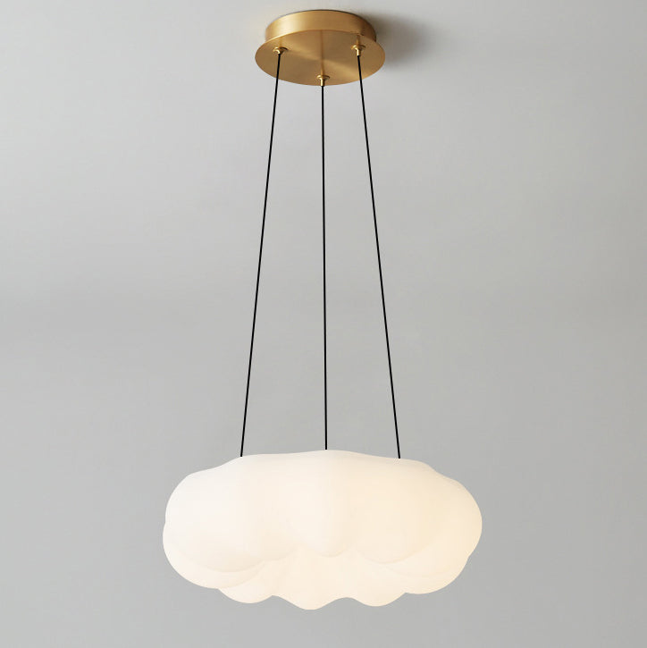 مصباح LED معاصر من النحاس والأكريليك بتصميم سحابة كريمية إسكندنافية لغرفة النوم