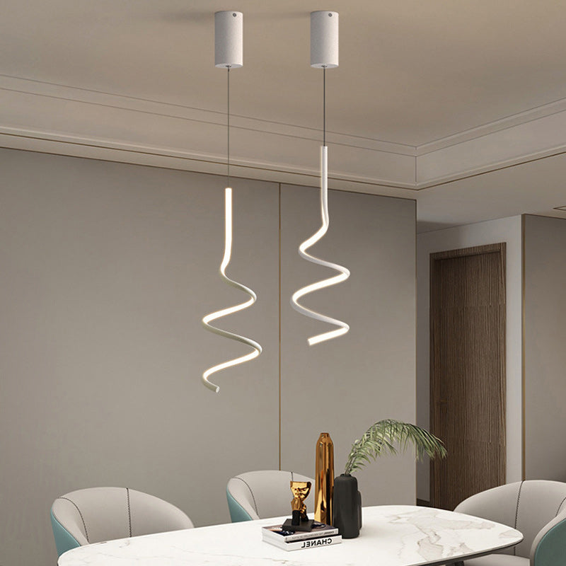 مصباح معلق LED حلزوني معاصر من الألومنيوم بتصميم إسكندنافي لغرفة النوم