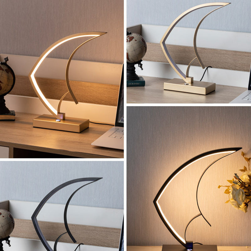 Contemporary Creative Sailboat Snail Iron Aluminum Silicone LED Table Lamp For Bedroom
