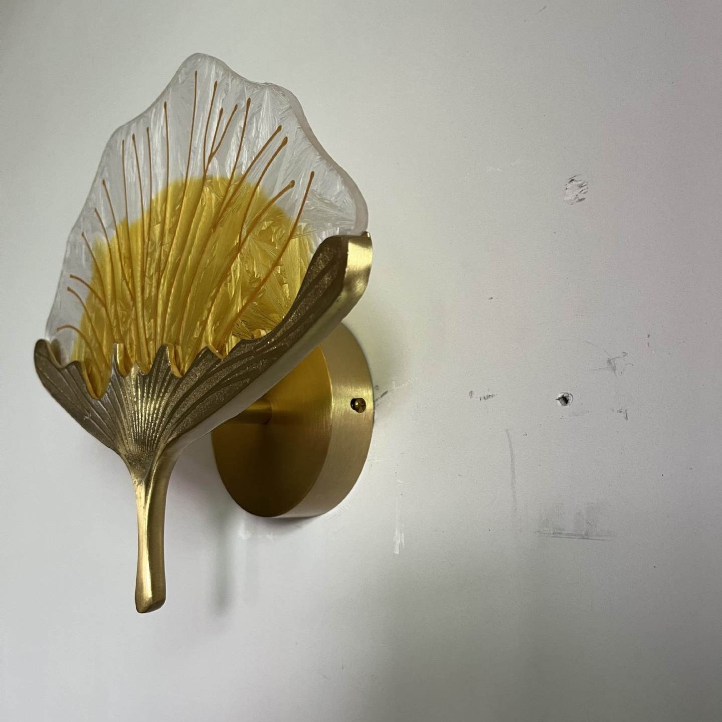 Contemporary Creative Ginkgo Leaf Copper Glaze Enamel LED Wall Sconce Lamp For Bedroom