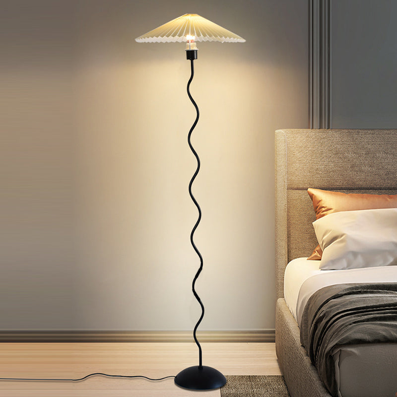 Modern Minimalist Floor Lamp – 1-Light Cone Shade in Iron & Aluminum for Living Room