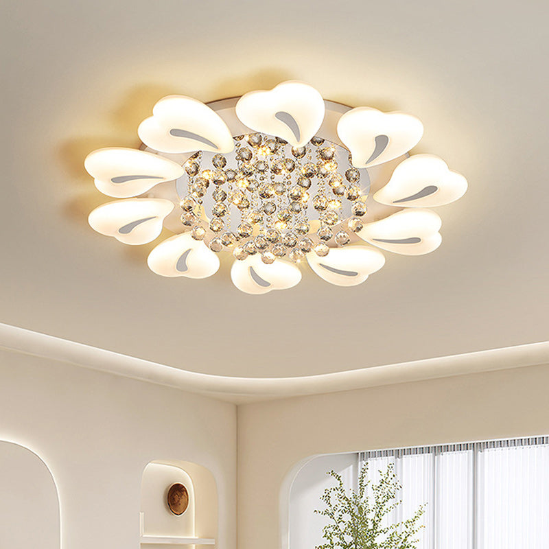 モダンで豪華な花びらハート型アイアンアクリルクリスタルボールLEDセミフラッシュマウントシーリングライトリビングルーム用