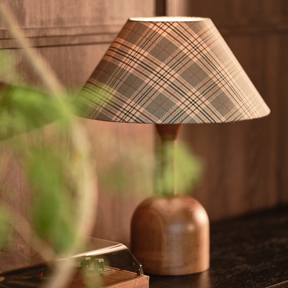 Modern Mid-Century Tapered Plaid Lampshade Ash Wood Fabric 1-Light Table Lamp for Bedroom