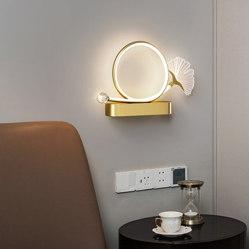 Contemporary Creative Wall Sconce – LED Ginkgo Biloba Circle Lamp in Iron & Acrylic for Bedroom