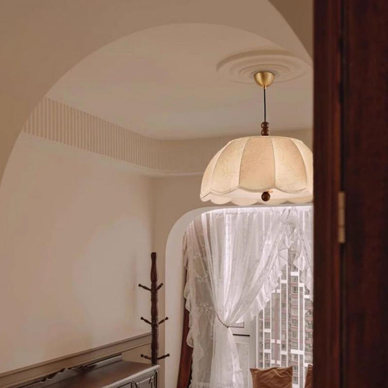 مصباح معلق فرنسي تقليدي من القماش الحديدي بأربعة مصابيح لغرفة النوم