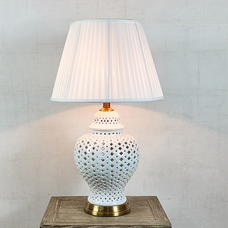 Traditional Vintage Frustum Cone Metal Ceramic Fabric 1-Light Table Lamp For Bedroom