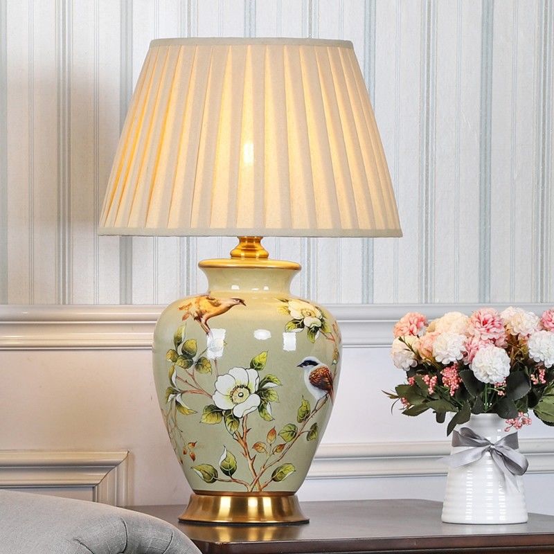 Traditional Chinese Cone Lampshade Ceramic Fabric Iron 1-Light Table Lamp For Living Room