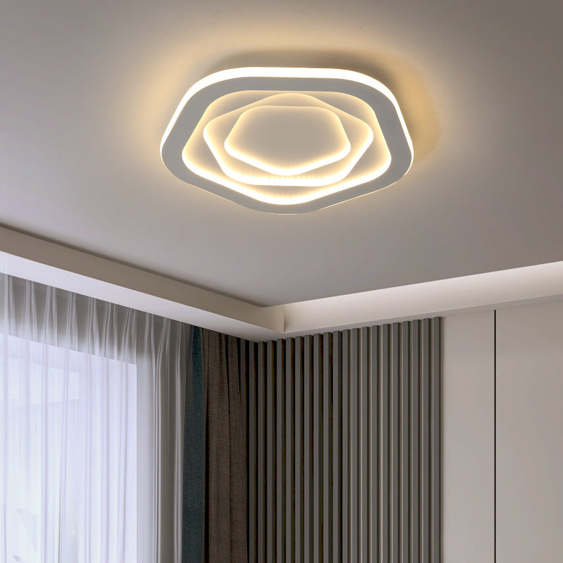 مصباح سقف LED مثلث الشكل من الألومنيوم بتصميم عصري بسيط لغرفة النوم