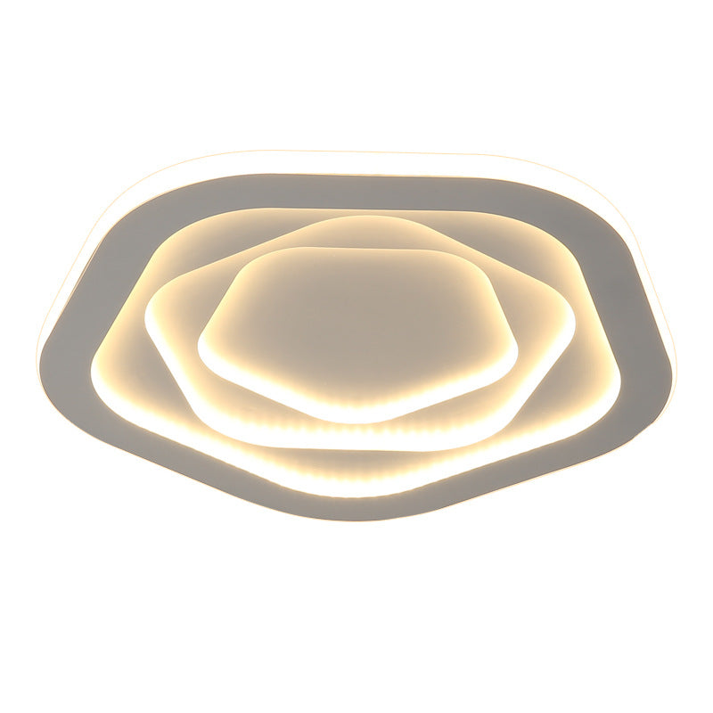 مصباح سقف LED مثلث الشكل من الألومنيوم بتصميم عصري بسيط لغرفة النوم