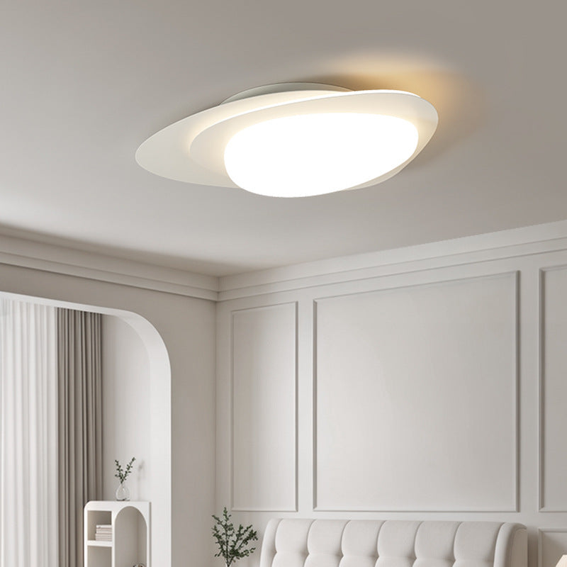 مصباح سقف LED بتصميم بيضاوي من الحديد البولي إيثيلين بتصميم عصري بسيط لغرفة النوم