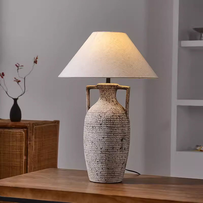Traditional Rustic Vase Ceramic Fabric 1-Light Table Lamp For Bedroom