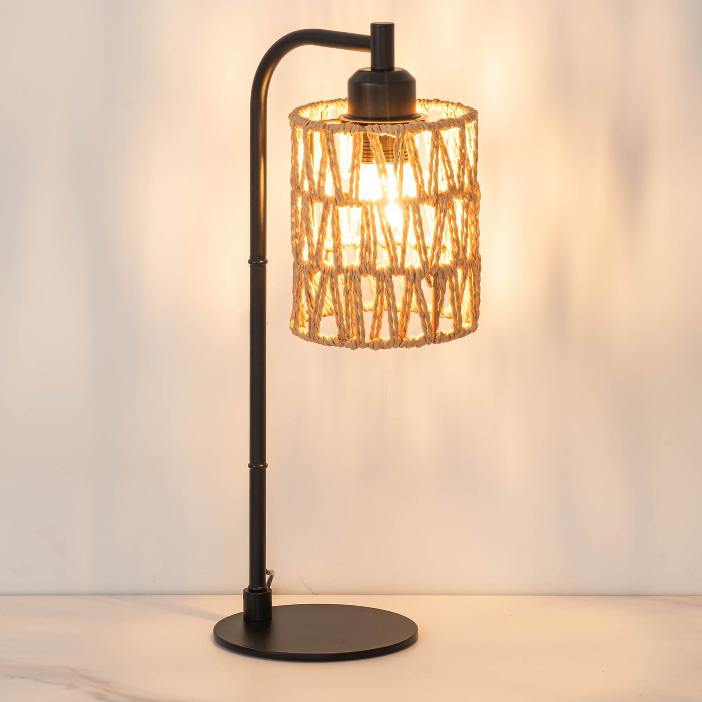 Traditional Rustic Cylindrical Iron Hemp Rope Weaving USB 1-Light Table Lamp For Study