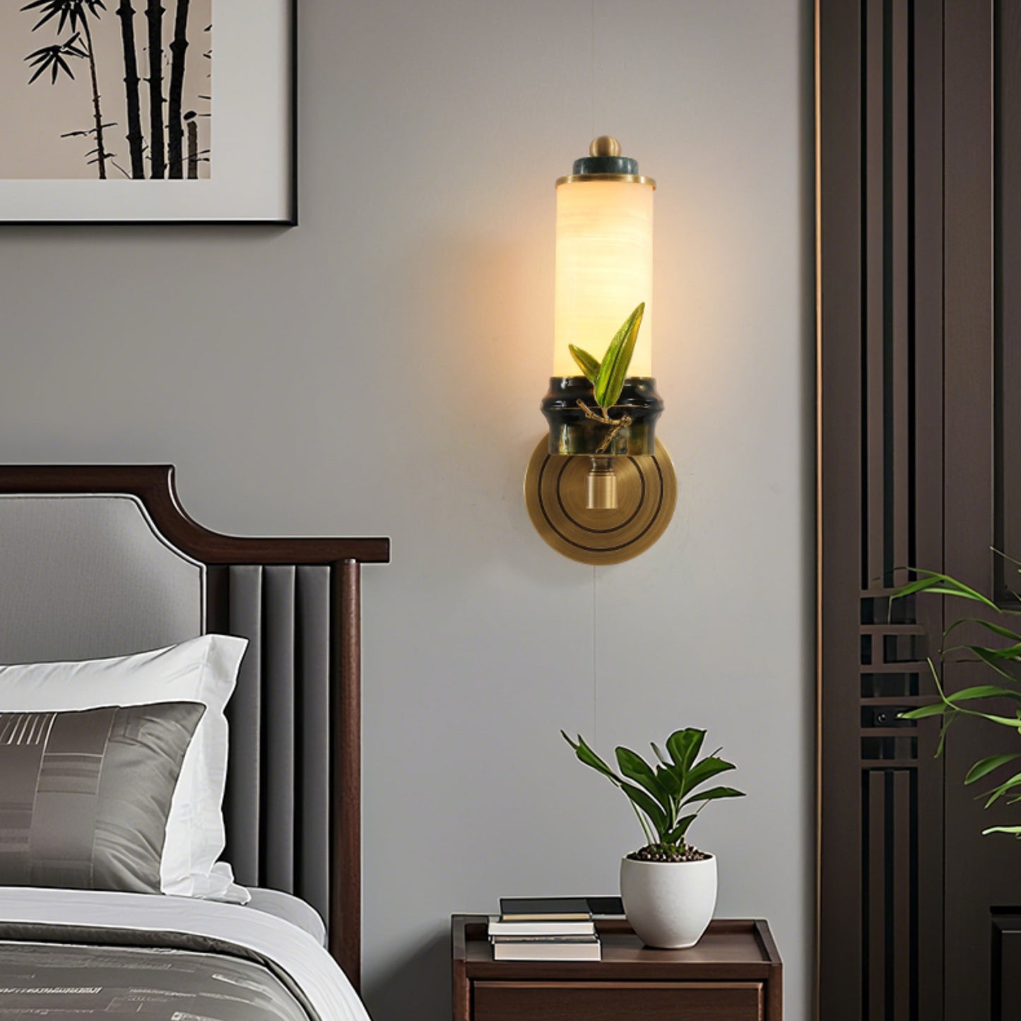 Traditional Chinese Cylindrical Brass Jade LED Wall Sconce Lamp For Entryway