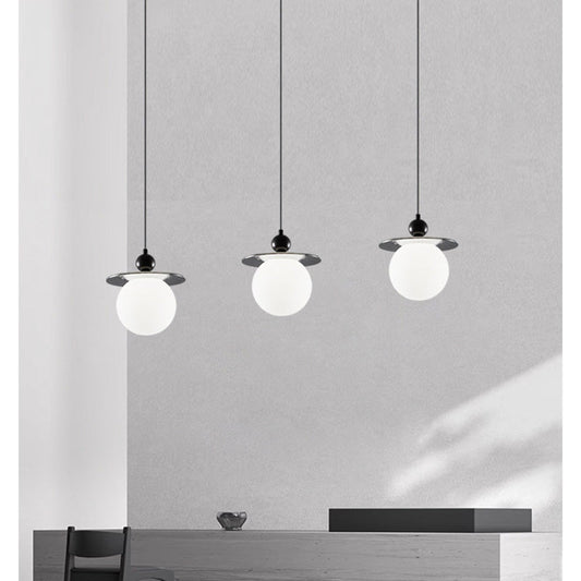 現代的なスカンジナビアのラウンドオーブガラス銅2/3ライトシャンデリアリビングルーム用