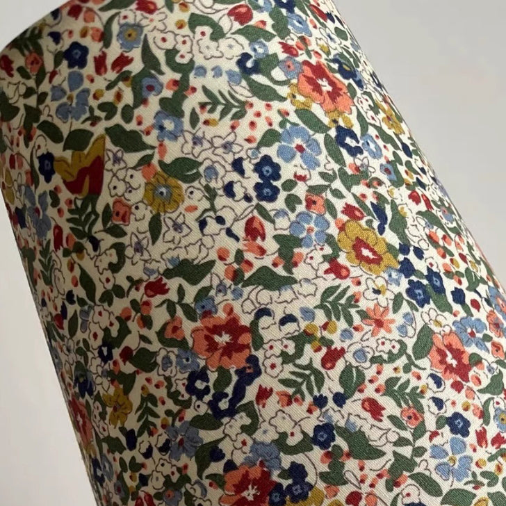 Traditional Vintage Crushed Flower Round Column Solid Wood PVC Fabric 1-Light Table Lamp For Bedroom