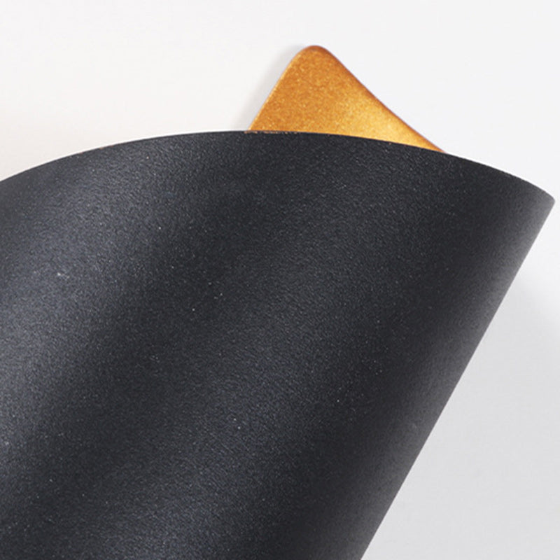 Modern Minimalist Curved PC Aluminum LED Wall Sconce Lamp For Outdoor