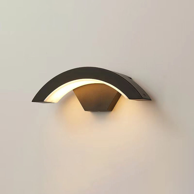 Modern Minimalist Curved Bent Aluminum LED Wall Sconce Lamp For Outdoor Patio