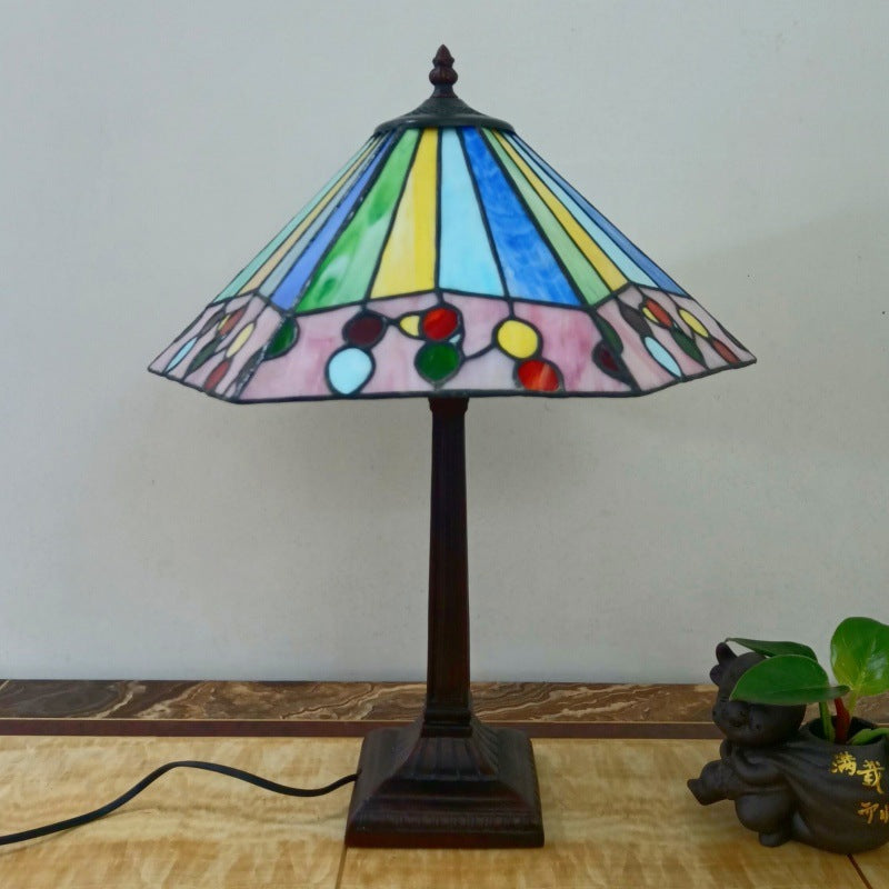 Traditional Vintage Tapered Round Square Glass Resin 1-Light Table Lamp For Living Room