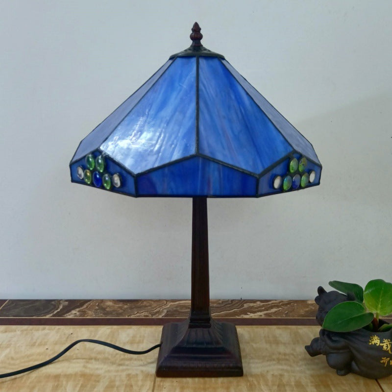 Traditional Vintage Tapered Round Square Glass Resin 1-Light Table Lamp For Living Room