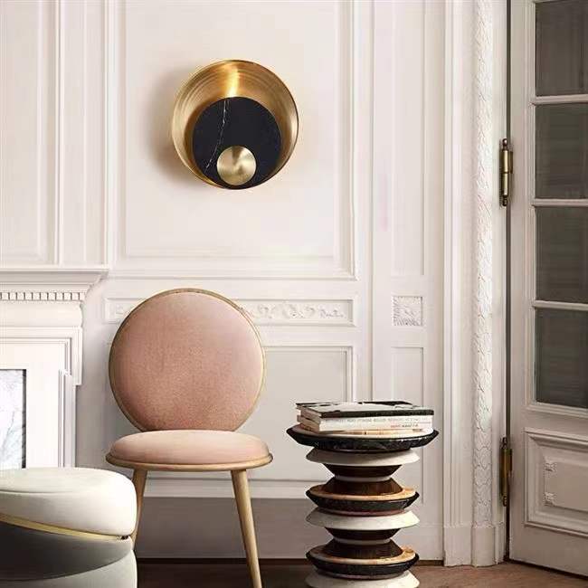 現代的なスカンジナビアの丸型金具大理石1灯壁取り付け用燭台ランプリビングルーム用