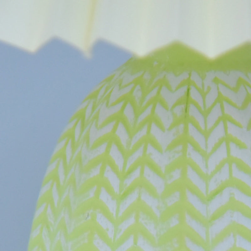 Traditional Vintage Scalloped Cylinder Round Fabric Ceramic LED Table Lamp For Living Room