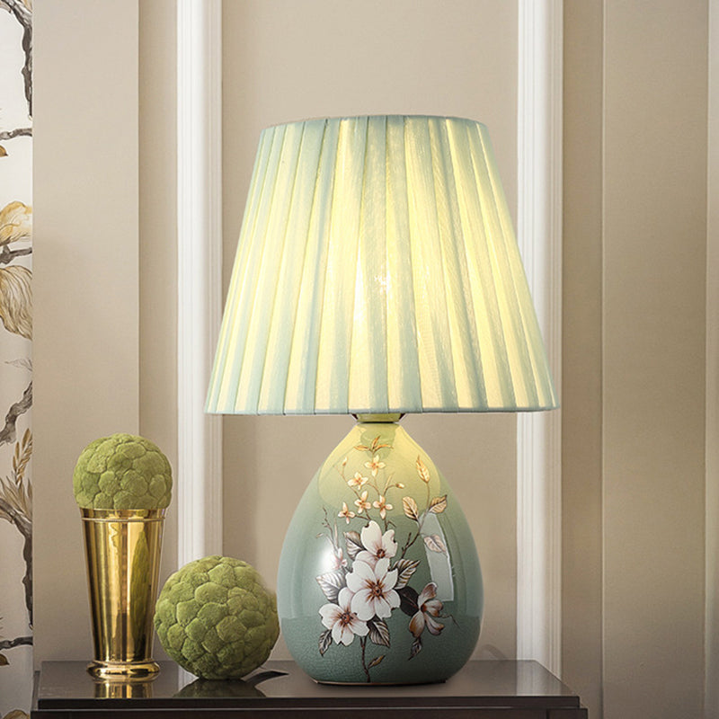 Traditional Chinese Flower Pattern Round Fan Fabric Ceramic 1-Light Table Lamp For Living Room