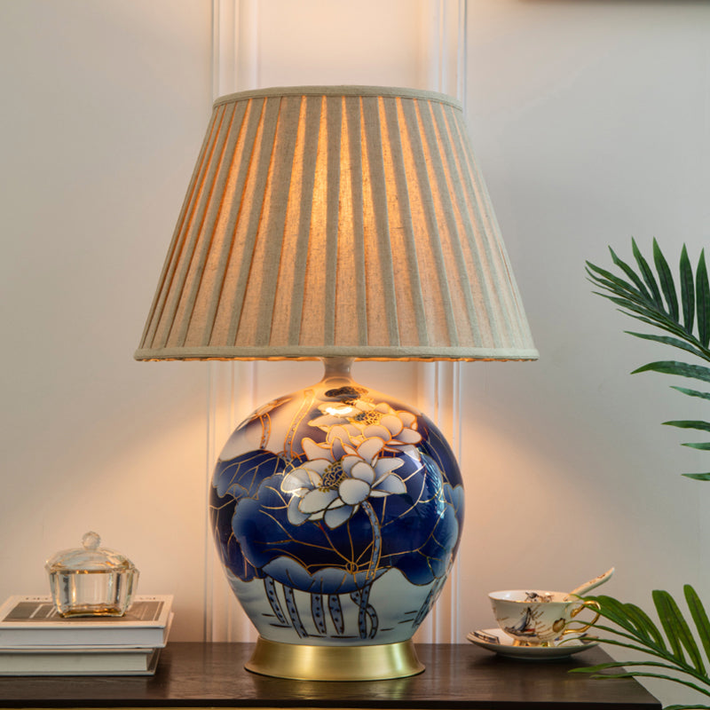 Traditional Vintage Scalloped Round Lotus Flower Fabric Ceramic Metal 1-Light Table Lamp For Living Room