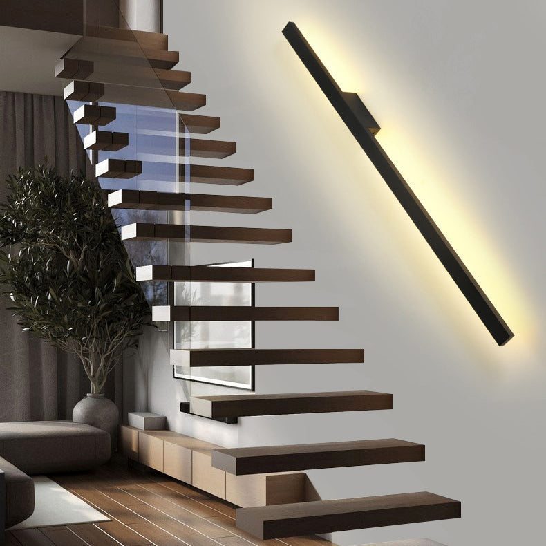 مصباح حائط LED مصنوع من الألومنيوم بقاعدة مستطيلة بتصميم عصري بسيط لغرفة المعيشة