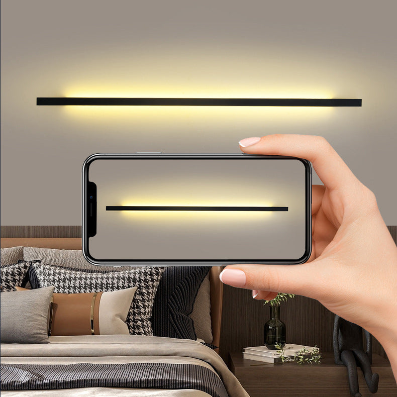 مصباح حائط LED مصنوع من الألومنيوم بقاعدة مستطيلة بتصميم عصري بسيط لغرفة المعيشة