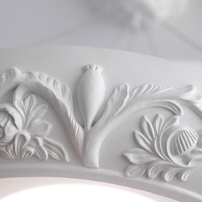 Traditional French Resin Glass Round Carved LED Chandeliers For Dining Room