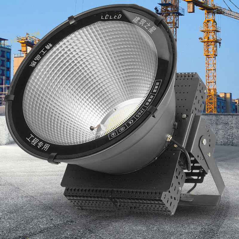 مصباح LED دائري دوار عالي الطاقة من الألومنيوم الصناعي المعاصر المقاوم للماء للفناء الخارجي