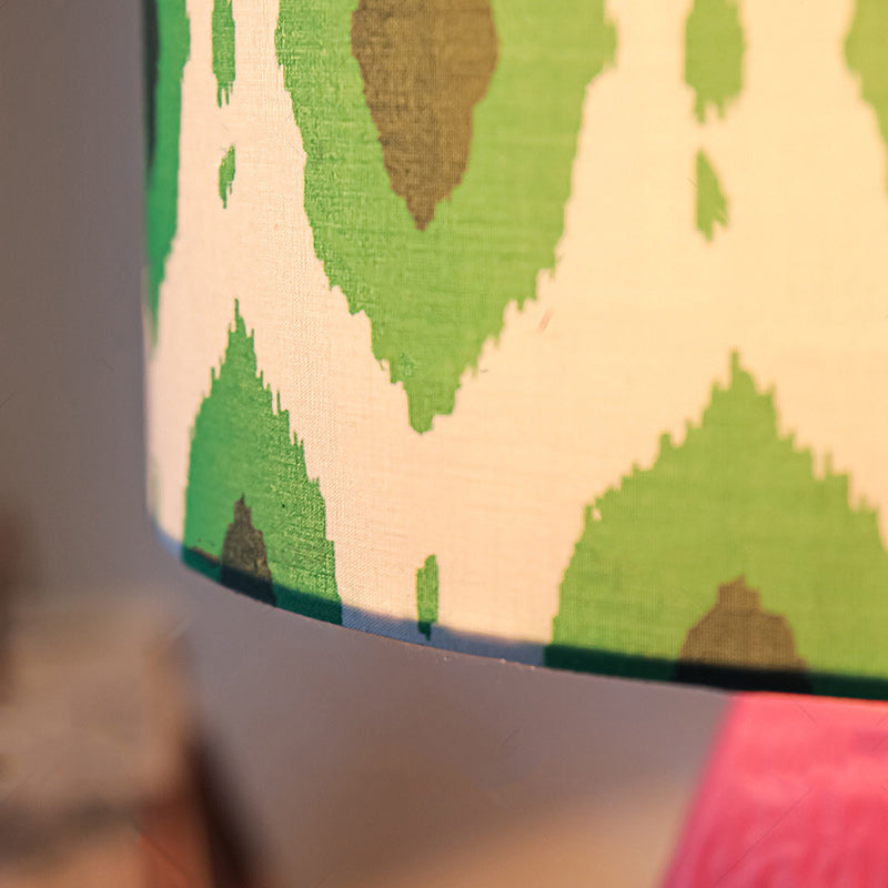 Traditional Vintage Ceramic Fabric Cylinder Geometric Patterned 1-Light Table Lamp For Bedroom