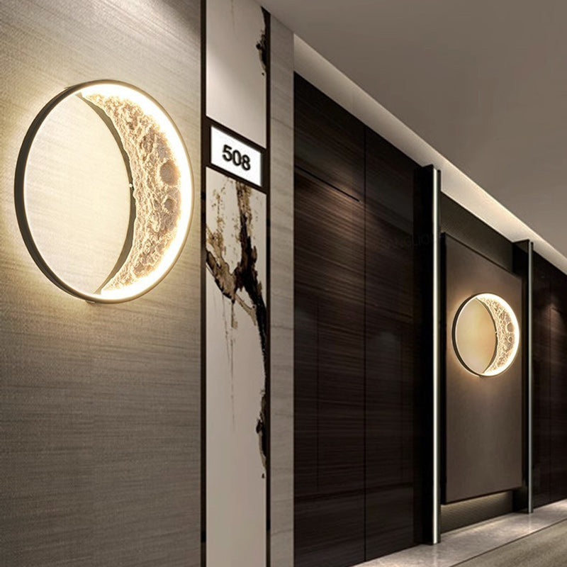 مصباح حائط LED بتصميم دائري على شكل قمر من الراتنج بتصميم آرت ديكو عصري للممر
