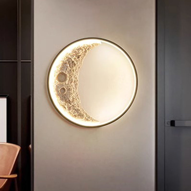 مصباح حائط LED بتصميم دائري على شكل قمر من الراتنج بتصميم آرت ديكو عصري للممر